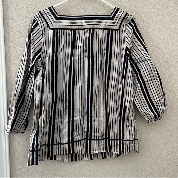 a.n.a. Women's Striped Squared Collar Shirt Size M - Picture 4 of 4